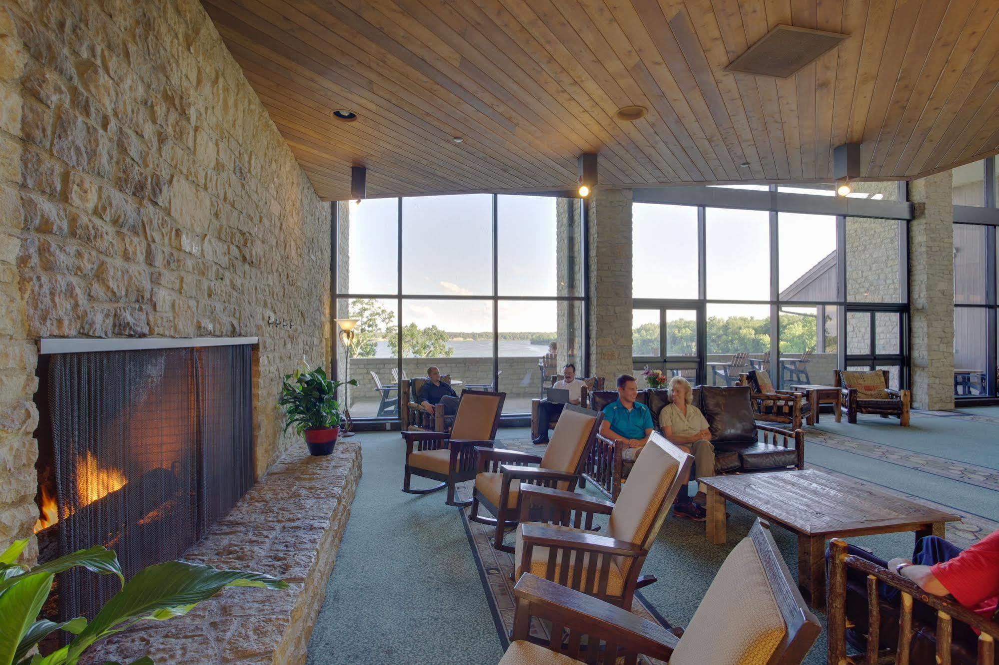Deer Creek State Park Lodge And Conference Center Crownover Mill Экстерьер фото